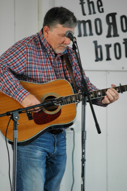 27 South at the inaugural Moron Brothers Full Circle Frolic - photo © Roger Black