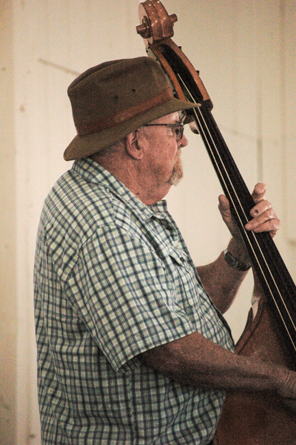 27 South at the inaugural Moron Brothers Full Circle Frolic - photo © Roger Black