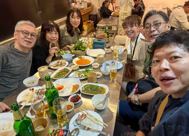 A late dinner in Bangkok, November 2025