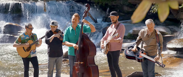 Infamous Stringdusters