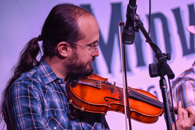 Justin Hoffenberger at the 2026 Midwinter Bluegrass Festival - photo © Kevin Slick