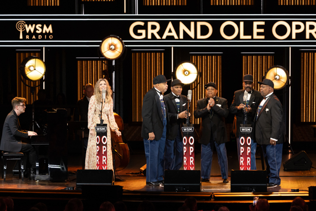 Alison Krauss and The Fairfield Four on the Grand Ole Opry for the 25th Anniversary of the O Brother, Where Art Thou? soundtrack (2/28/26) - photo © Grand Ole Opry