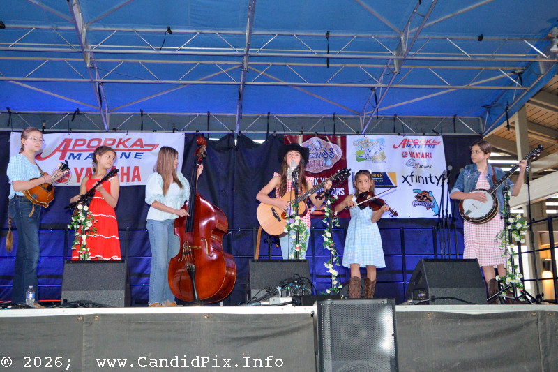 Florida Sunshine Girls at the 2026 Big Bass Bluegrass & BBQ festival in Inverness, FL - photo © Bill Warren