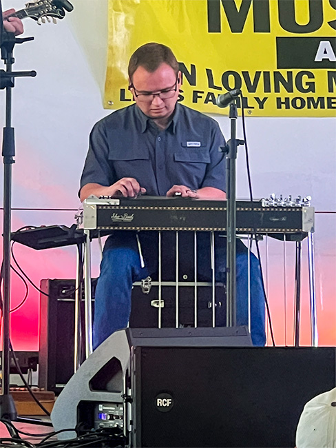 Jackson Bethune with Little Roy & Lizzy at the 2026 Little Roy & Lizzy Music Festival - photo © Sandy Hatley