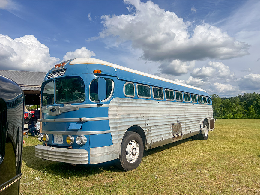 Lewis Family bus at the 2026 Little Roy & Lizzy Music Festival - photo © Sandy Hatley