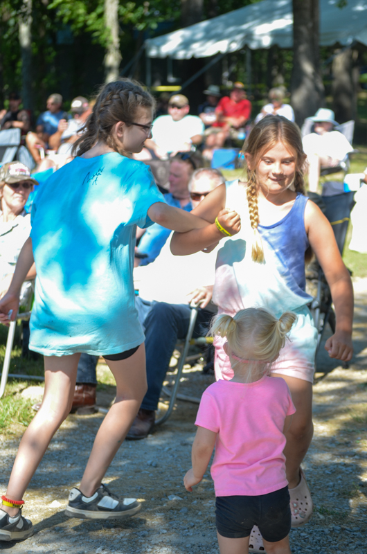 Farm Jamb 2026 - photo © Roger Black