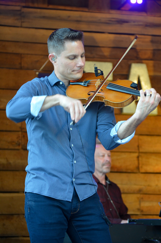 Andy Leftwich with Dailey & Vincent at Farm Jamb 2026 - photo © Roger Black