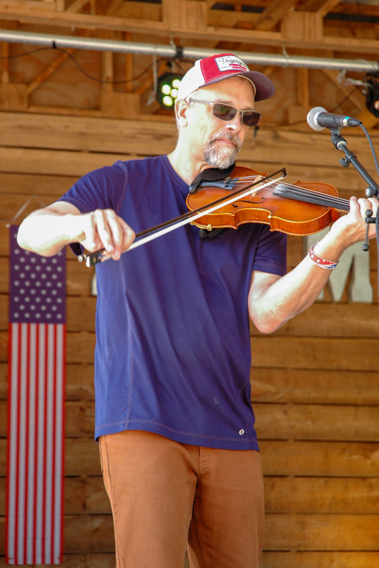 Fresh Cut Grass at Farm Jamb 2026 - photo © Roger Black