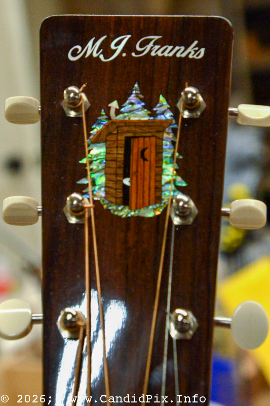 Mike Franks' Outhouse Guitar at the Cirrus Guitars shop - photo © Bill Warren