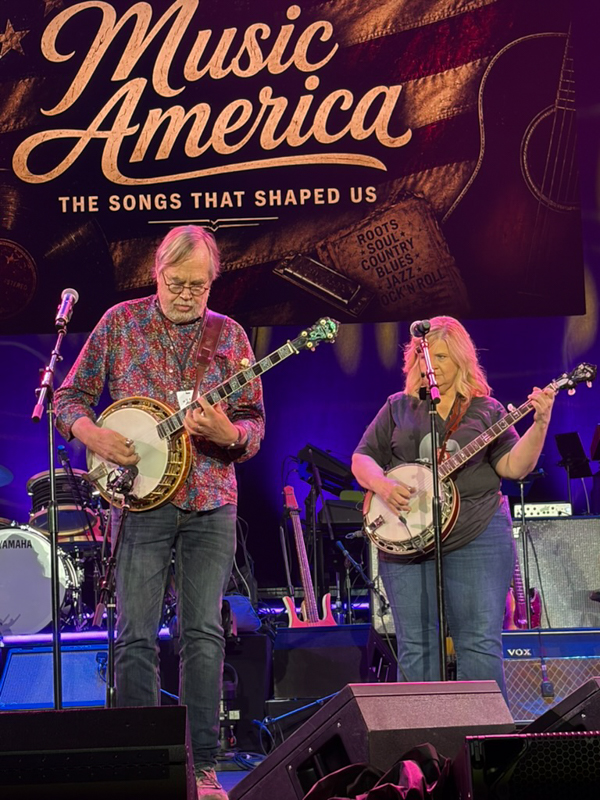 Tony Trischka and Gena Britt of Sister Sadie at Music America: Songs That Shaped Us at the Bruce Springsteen Center (6/4/26) - photo © Ariel Rosenberg