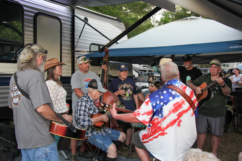 Jamming at the 2026 Willow Oak Bluegrass Festival - photo © Laura Ridge