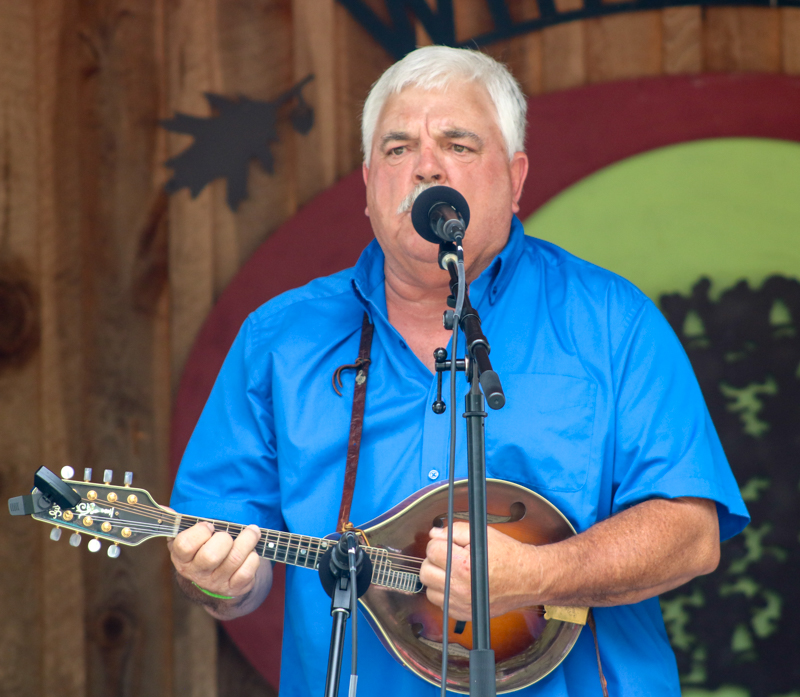 Charlie Oakley & Blazin' Grass at the final Willow Oak festival in June 2026 - photo © Laura Ridge