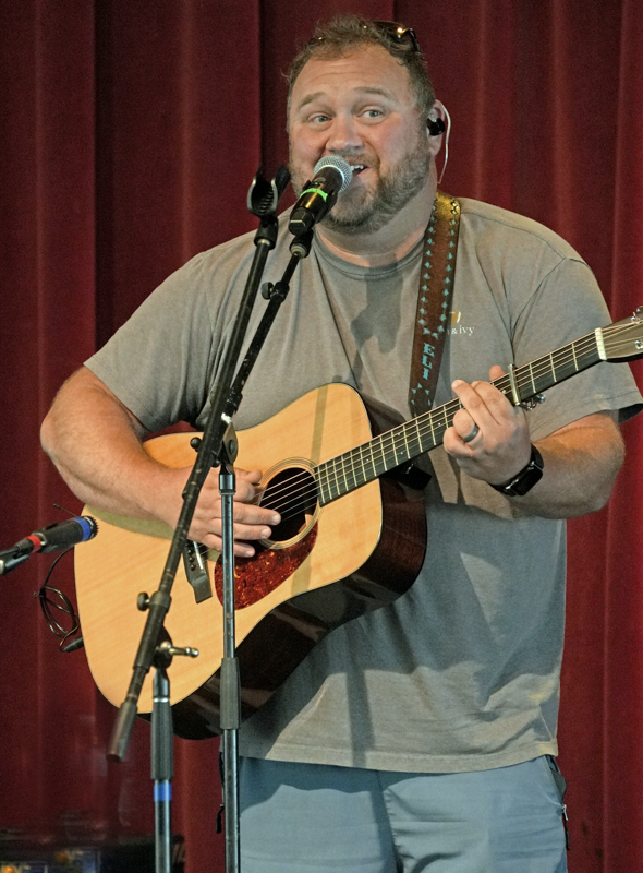 Eli Johnston during the Authentic Unlimited soundcheck at the 2026 Steve Sutton Fest - photo © Jeff Lahr