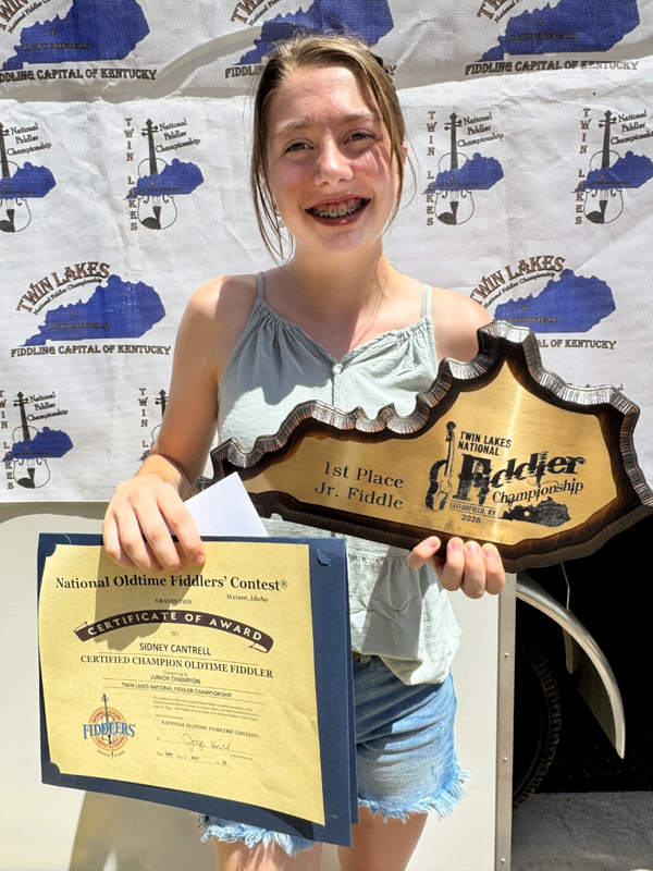 2026 Junior Champion Sidney Cantrell at Twin Lakes - photo © Ed Carnes