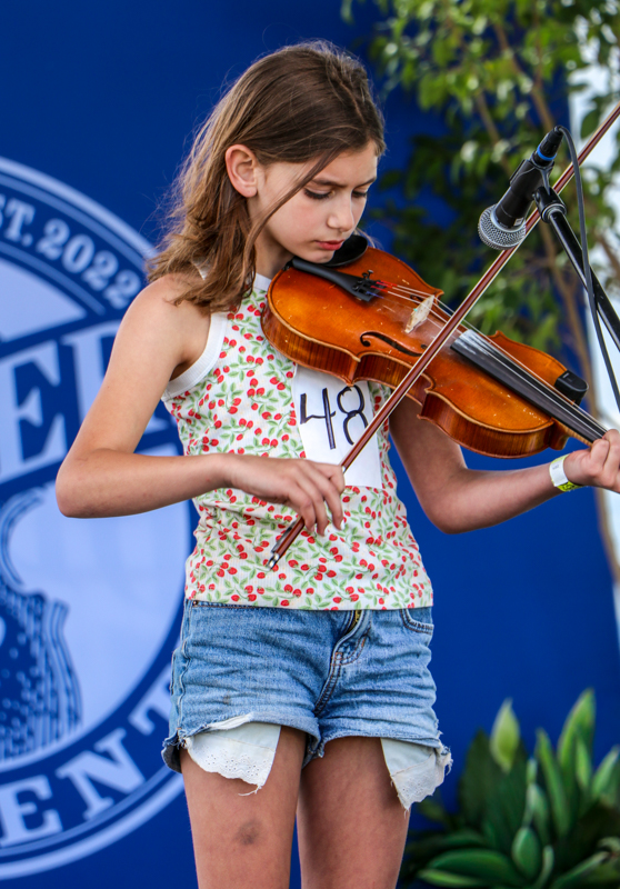 Alina Hess in Youth Old-time Fiddle competition  at the 2026 Abingdon Fiddlers' Convention - photo © G. Nicholas Hancock