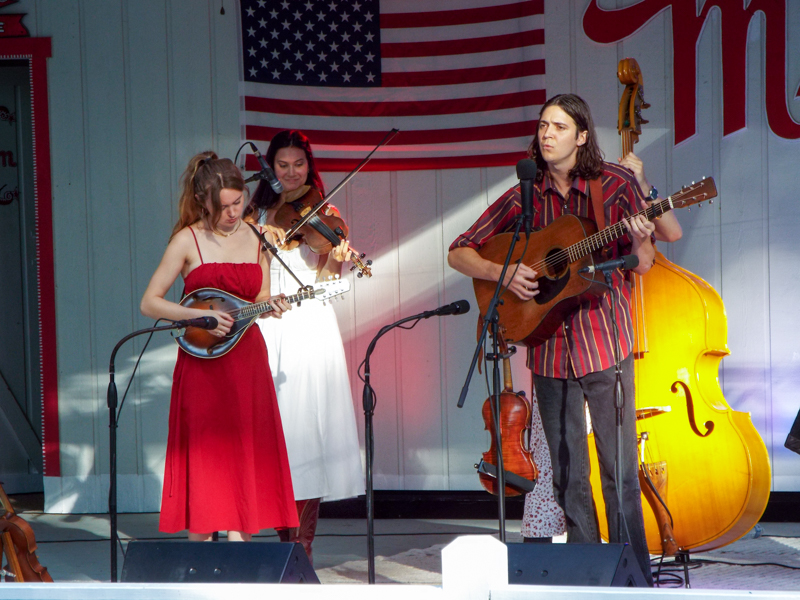 Burnett Sisters Band at the 2026 Bill Monroe Bluegrass Festival - photo © Jack E. Harden
