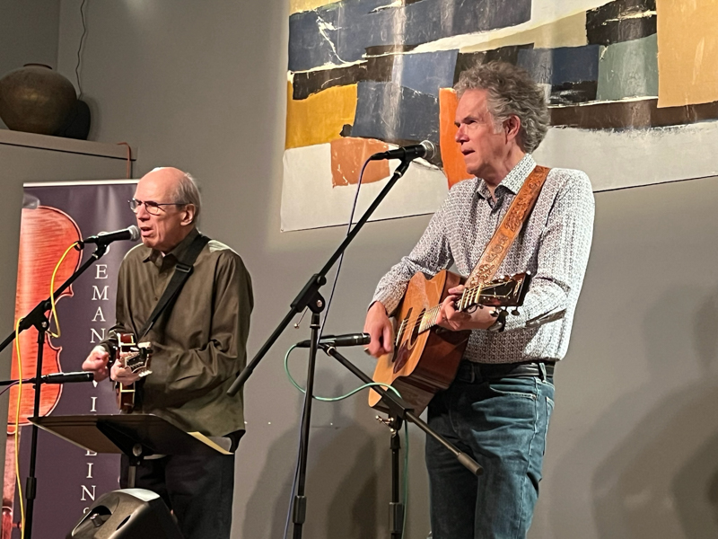 Don Stiernberg and Chris Jones in concert at Seman Violins, Skokie, IL, June 19, 2026 - photo © Elizabeth Loring