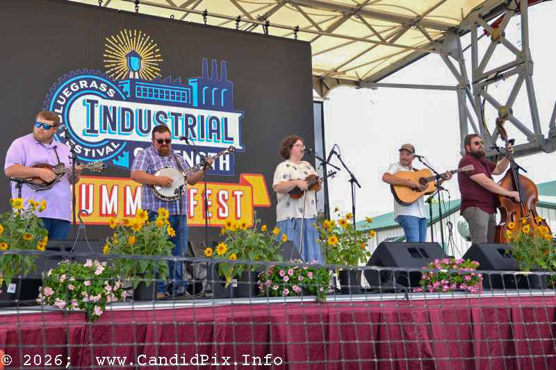 Lincoln Mash & Heather Alley at Industrial Strength Summer Fest 2026 - photo © Bill Warren