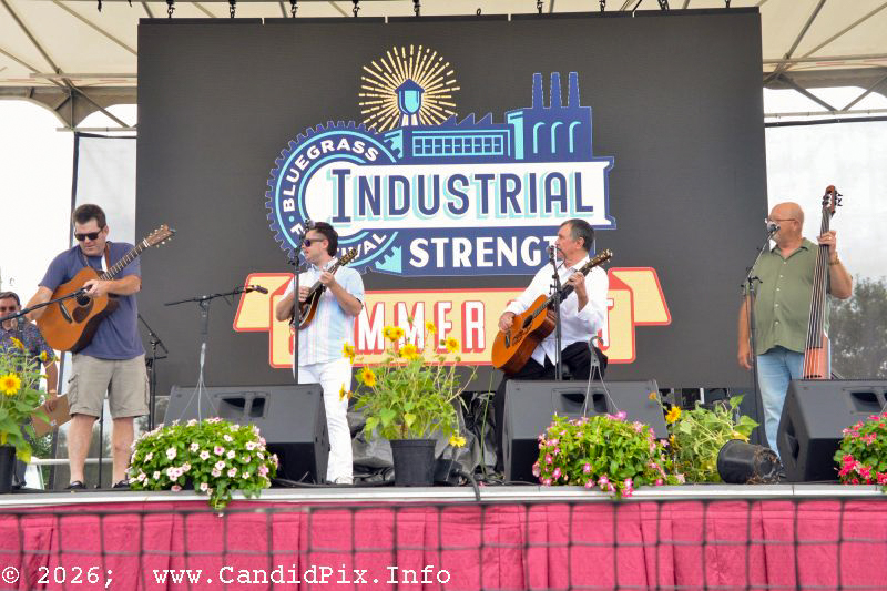 Larry Cordle Trio plus Clay Hess at the 2026 Industrial Strength Summer Fest - photo © Bill Warren
