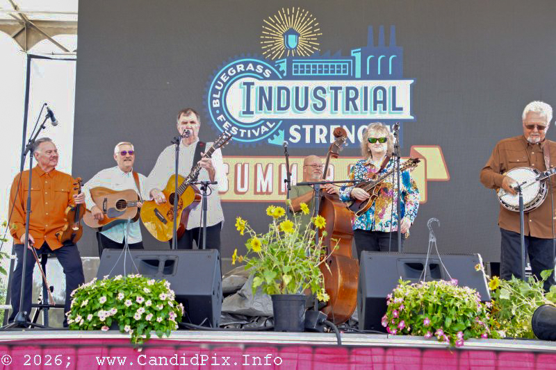 Larry Cordle sings one with Lorraine Jordan & Carolina Road at the 2026 Industrial Strength Summer Fest - photo © Bill Warren