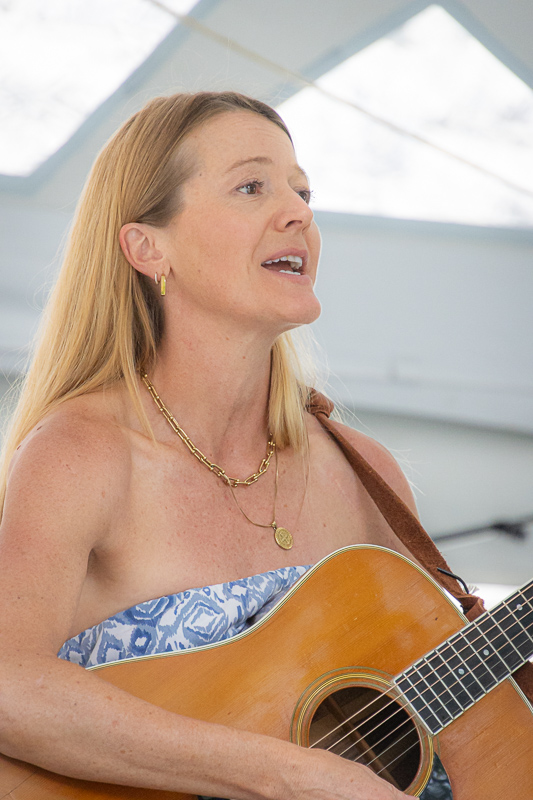 Jennifer Reynolds with The Black-Eyed Suzies at the 2026 Bluegrass on the Grass at Dickinson College (7/11/26) - photo © Frank Baker