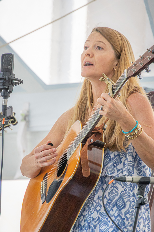 Jennifer Reynolds with The Black-Eyed Suzies at the 2026 Bluegrass on the Grass at Dickinson College (7/11/26) - photo © Frank Baker