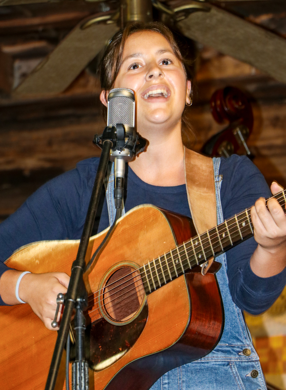 AnnMari Trakimowicz with Dear MariBella & The Pigkickers at the 2026 Nunn Brothers Bluegrass Music Festival - photo © G. Nicholas Hancock