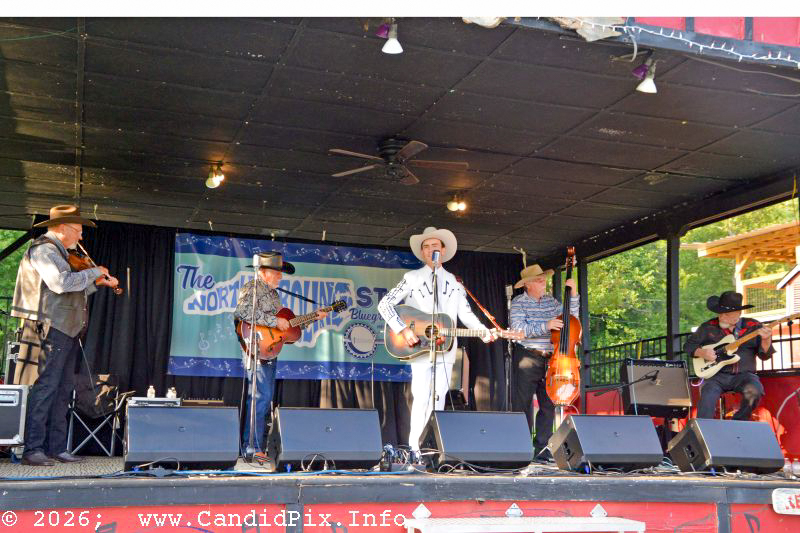 Garrett Newton & the Lovesick Drifters at Cherokee 2026 - photo © Bill Warren
