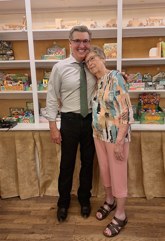 Alan Bibey with Joyce Sizemore, Herschel's widow, at The Floyd Country Store August 22, 2026