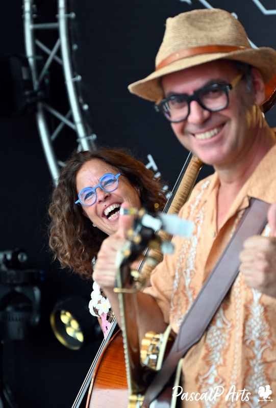 Maribel Rivero and Lluis Gomez at the 2026 La Roche Bluegrass Festival - photo © Pascal.P Art & Country Gift Music