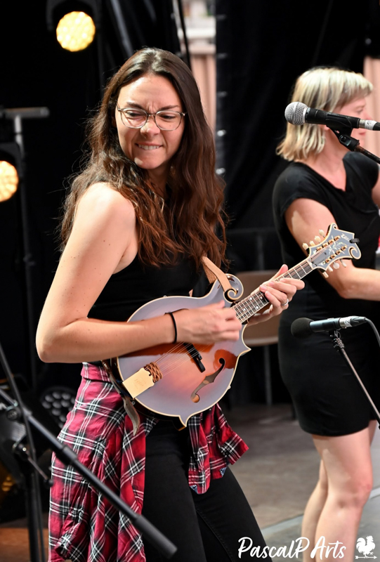 Kylie Kay Anderson with No Man's Land at the 2026 La Roche Bluegrass Festival - photo © Pascal.P Art & Country Gift Music