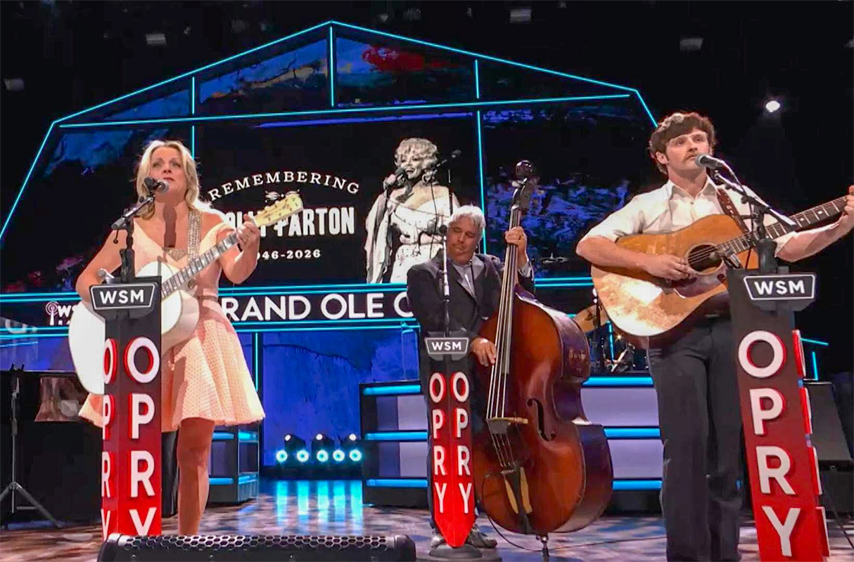Rhonda Vincent, Mickey Harris, and Riley Gilbreath on the Grand Ole Opry playing Coat of Many Colors (9/25/26) -  photo © Danny Gilbreath