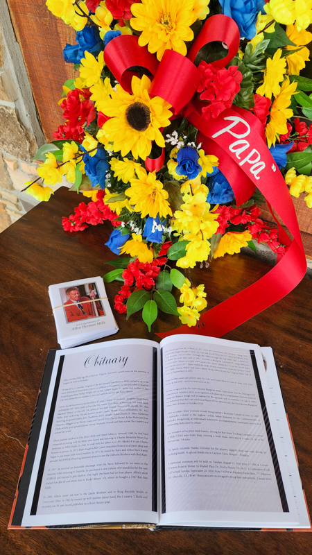 Allen Mills' Celebration of Life (9/20/26) - photo © Sandy Hatley