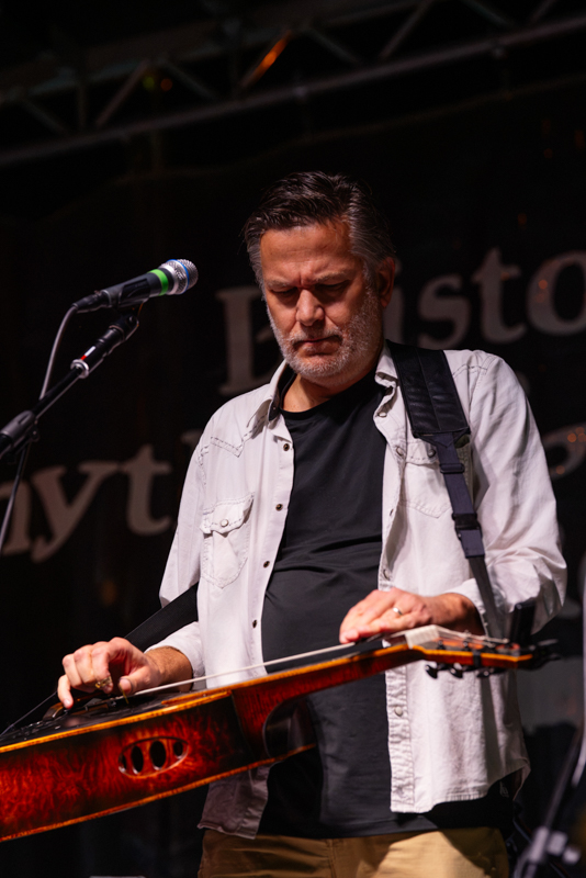 Rob Ickes with The Darrell Scott String Band at the 2026 Bristol Rhythm & Roots Reunion - photo © Billie Wheeler