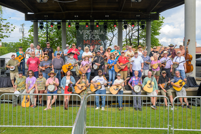 Jamestown Jam Camp at the 2026 Bristol Rhythm & Roots Reunion - photo © Earl Neikirk