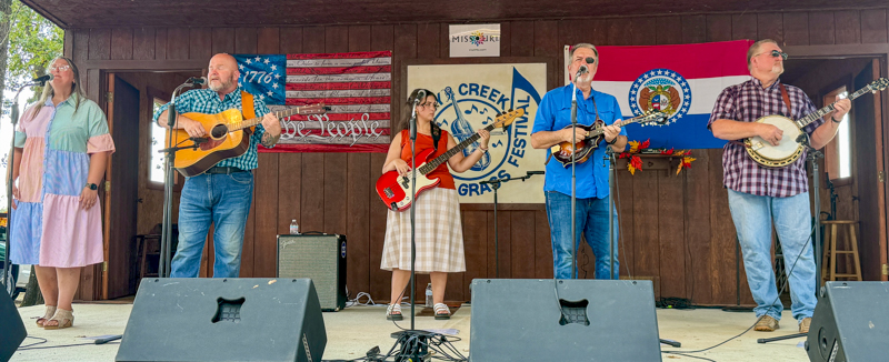 2026 Starvy Creek Fall Bluegrass Festival - photo © Charlie Herbst