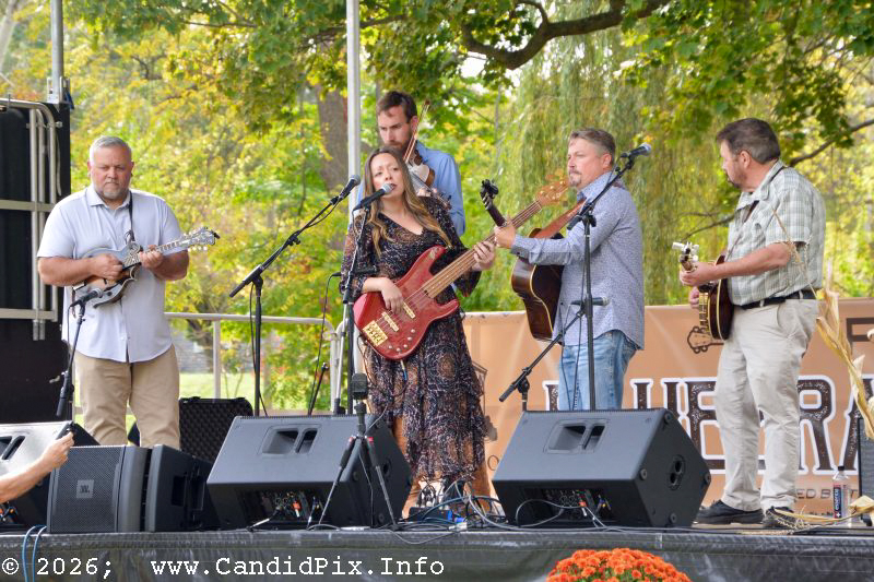 Harbourtown at the inaugural Fenton Bluegrass Festival (10/10/26) - photo © Bill Warren