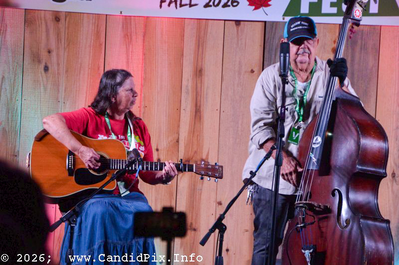 Open stage on Thursday at the 2026 Headin' Home Fest - photo © Bill Warren