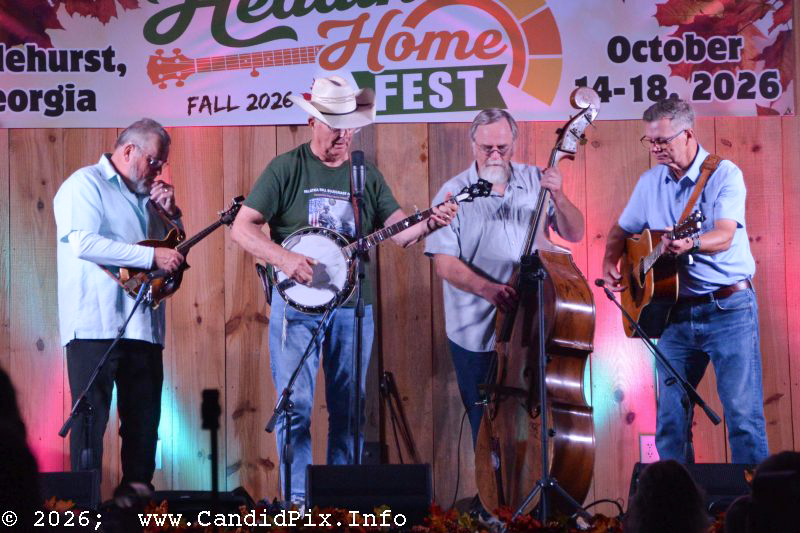 Open stage on Thursday at the 2026 Headin' Home Fest - photo © Bill Warren