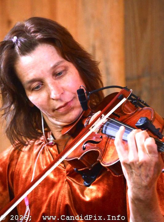 Marina Lindblom with Headin' Home at the 2026 Headin' Home Fest - photo © Bill Warren