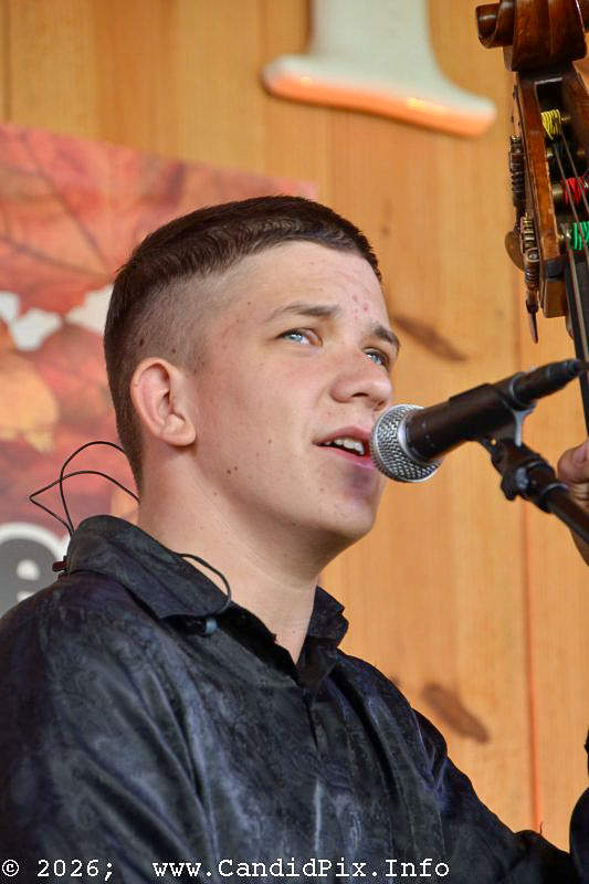 Logan Lindblom with The Brothers Five at the fall 2026 Headin' Home Fest - photo © Bill Warren