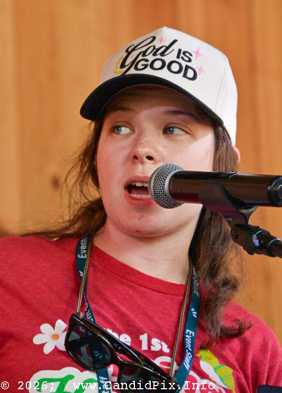 Libby Lindblom at the fall 2026 Headin' Home Fest - photo © Bill Warren