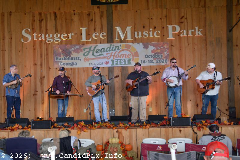 Brad Kaylor & Mineral Bluff Revue at the fall 2026 Headin' Home Fest - photo © Bill Warren