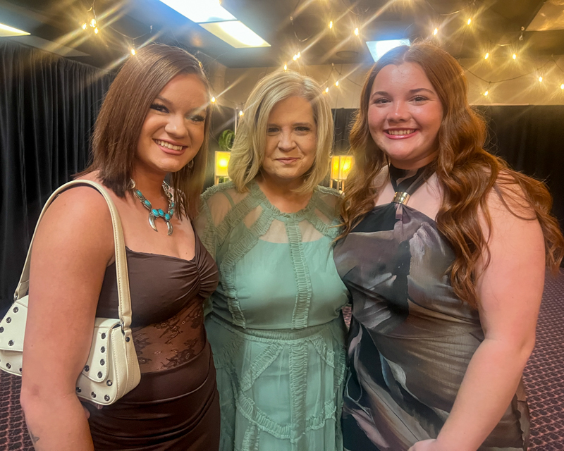 Jalyn, Gena, and Dalsyn Britt at the 2026 IBMA Bluegrass Music Awards pre-reception - photo © Sandy Hatley