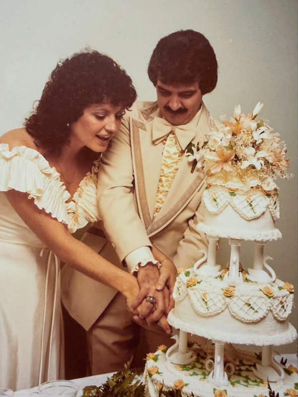 Wanda and Larry Cordle on their wedding day, September 26, 1982